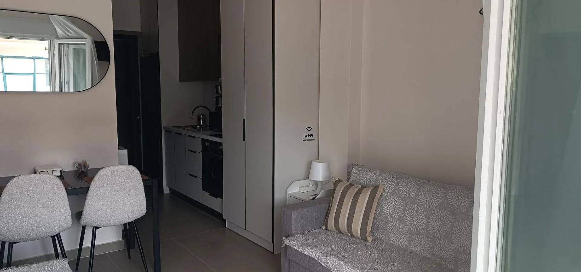 Agias Sofia'S Cozy Studio 1 سالونيك